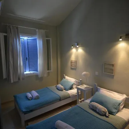 Flora Maisonette 1