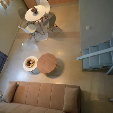 Flora Maisonette 1 Apartamento *