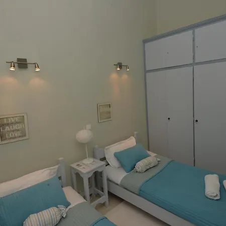 Flora Maisonette 1 * Gaios