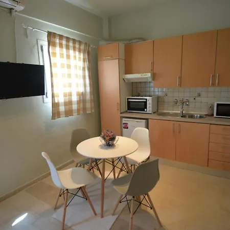 Flora Maisonette 1 Gaios